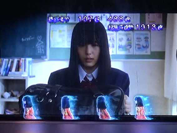 エンディング中の人形通過