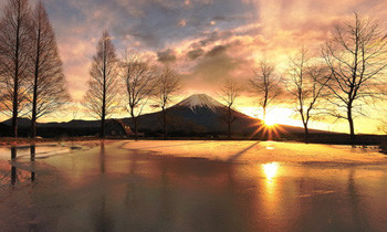 明けない夜はない